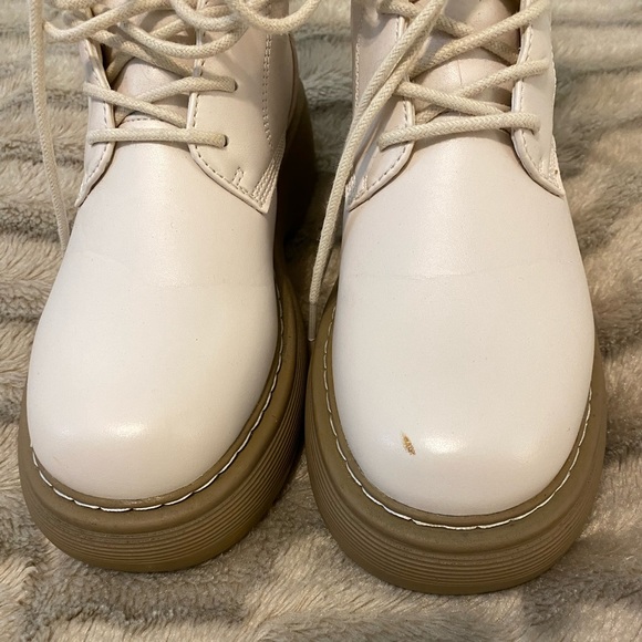 EUC Nasty Gal Boots - Picture 3 of 4